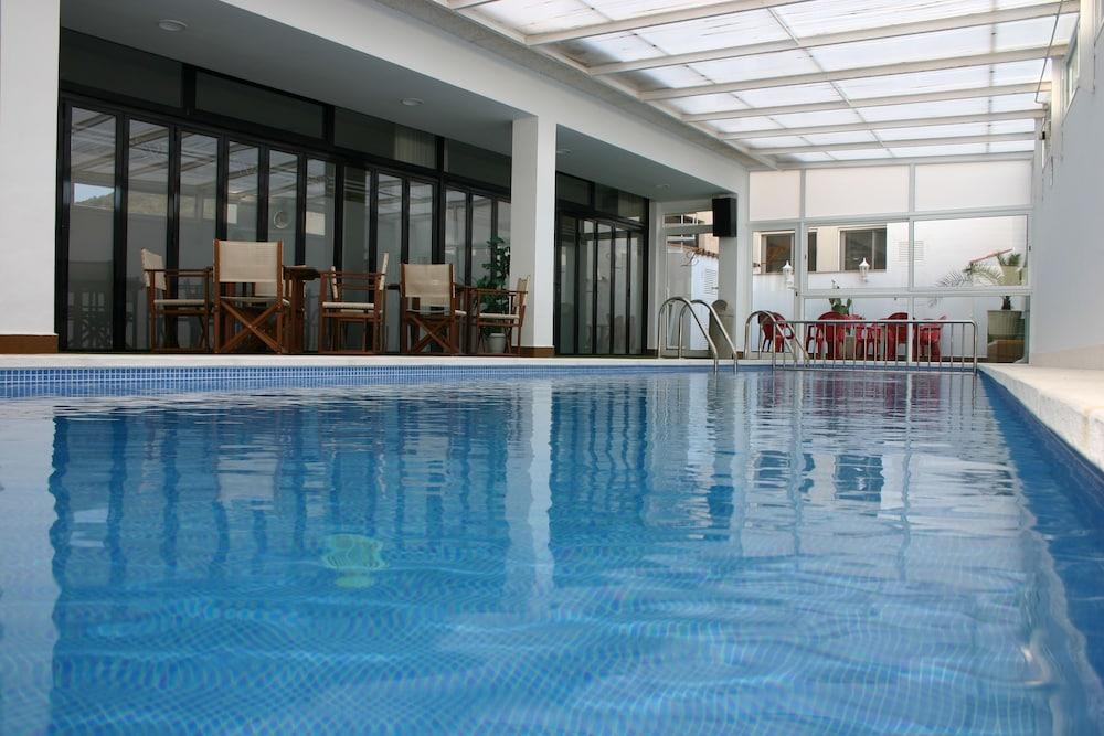 Hotel Loar Ferreries Bagian luar foto