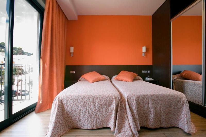 Hotel Loar Ferreries Ruang foto
